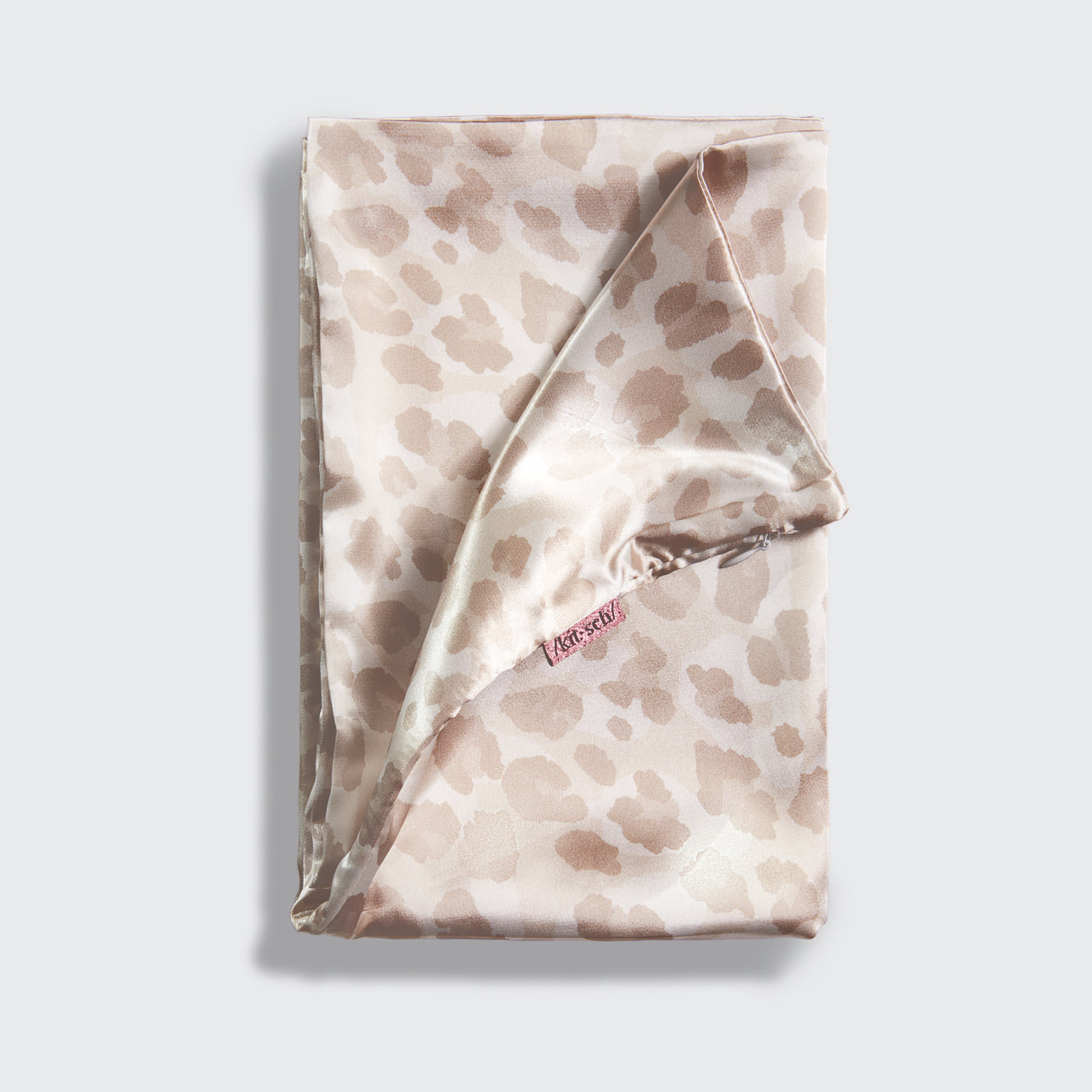 0848-StandardSatinPillowcase-Sleep-Leopard