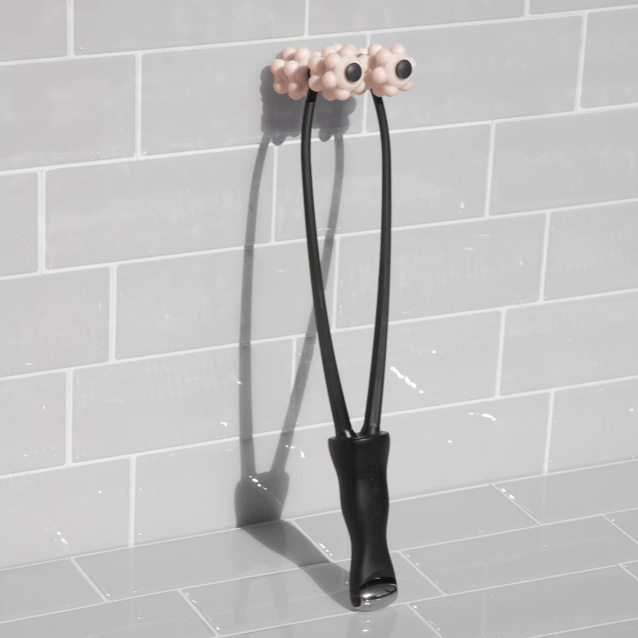 7650-Cleanse-lifestyle-lifting_facial_roller