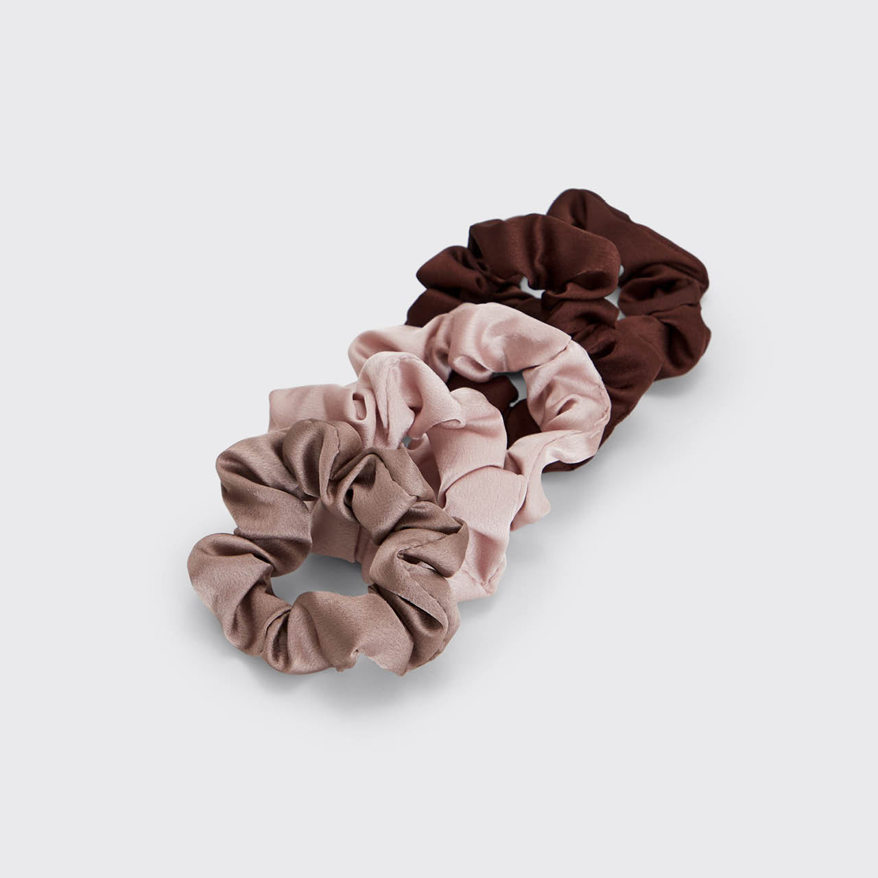 9265-Sleep-satin-scrunchie-cameo